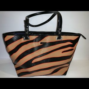 NINE WEST Tiger Strips Tote Bag